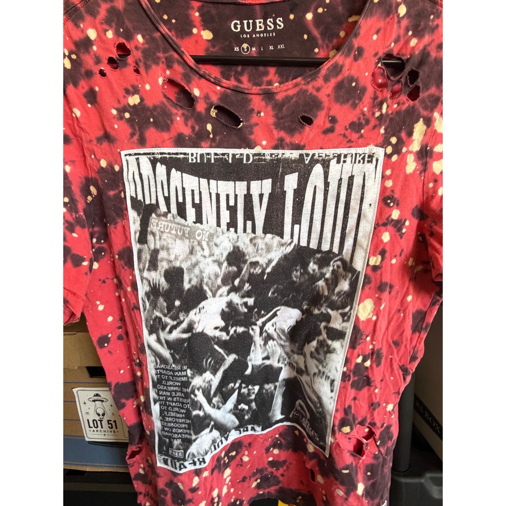 Guess Los Angeles Obscenely Loud Distressed Bleach Wash T-Shirt Mens Small Red - Picture 3 of 4